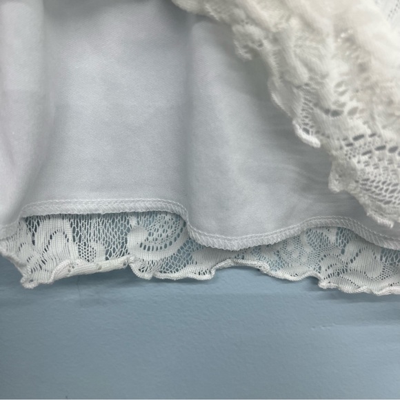 Giorgio Fiorlini white lace top size Medium - Picture 8 of 8